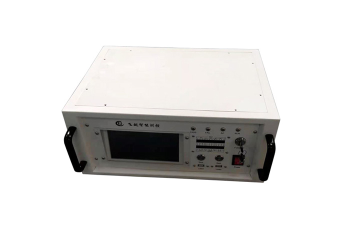 PCB 通用测试平台